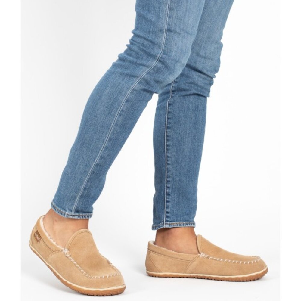 ✨NEW! Minnetonka Unisex Cinnamon Tilden Moccasin Soft Suede Indoor Outdoor M7/W9